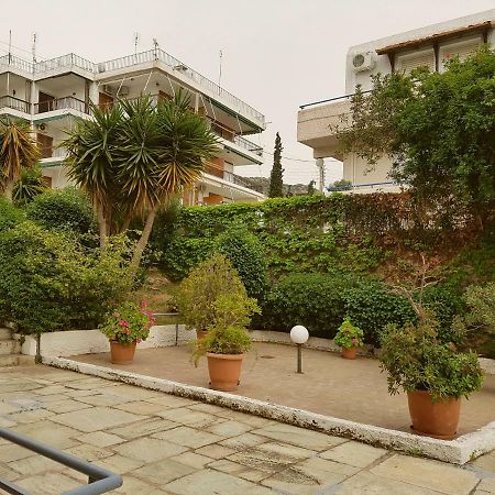 Cozy Apartment In Saronida Lagonisi Exteriér fotografie